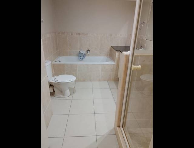 3 BEDROOM APARTMENT FOR SALE IN POINT WATERFRONT